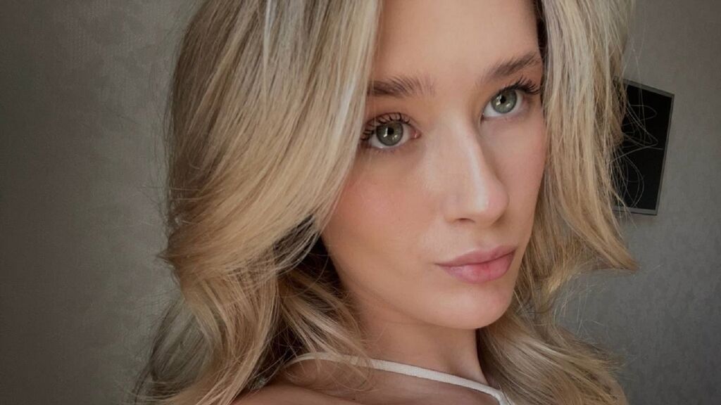 LeonorRupert's profile from Jasmin at GirlsOfJasmin'