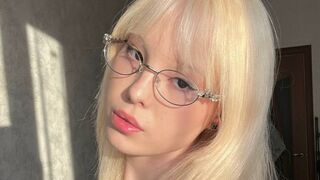 Free Nude WendolynCooksey