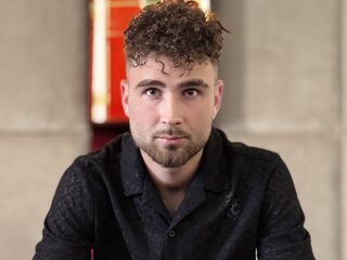 GaySexTotal.com Kylo East