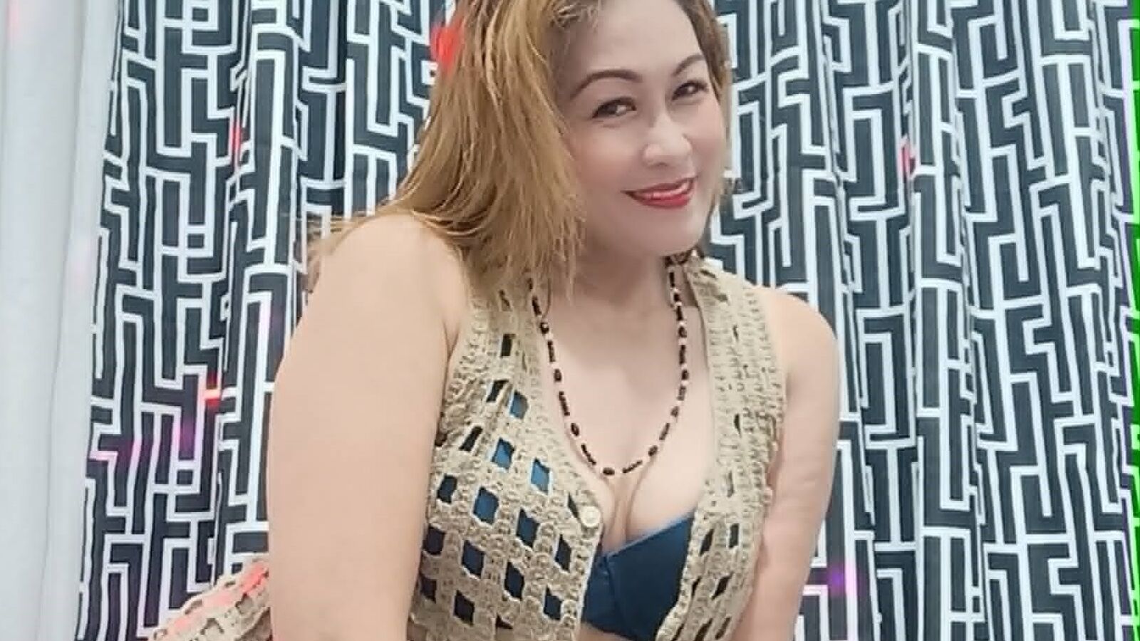 JingAmour erotic portrait