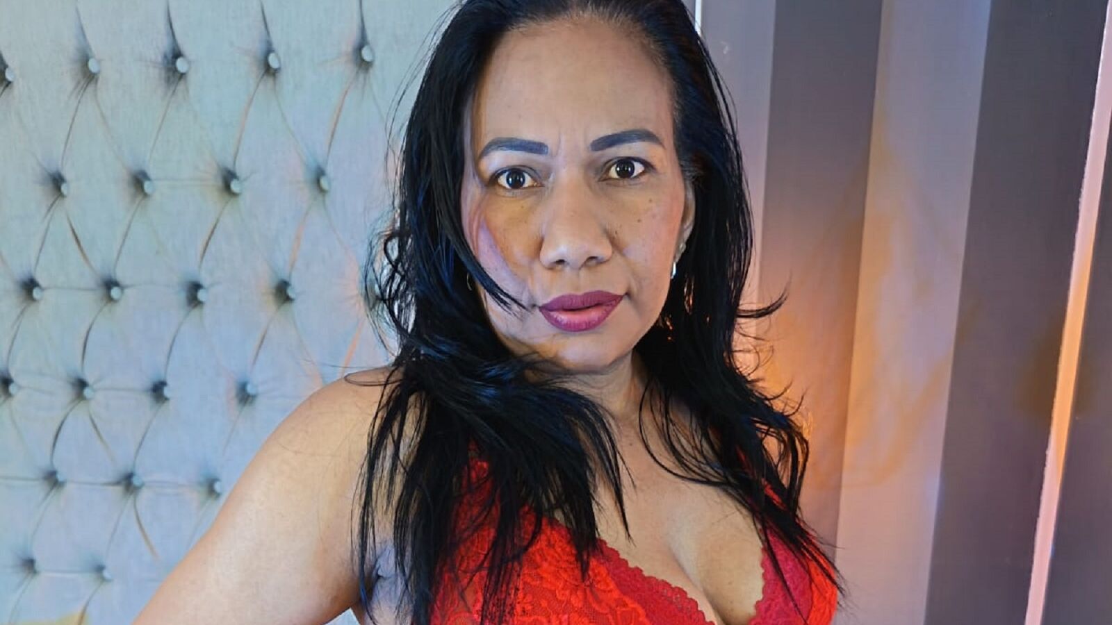 AliceCatherine erotic portrait