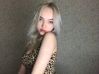 AftonGitt Live mature cam