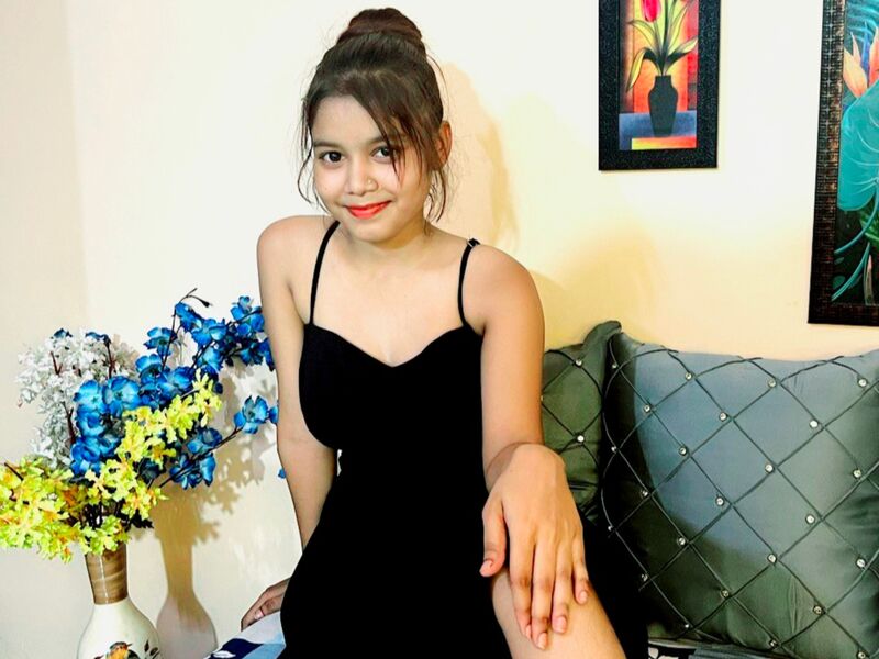 AdrianaReyez superxxxporn