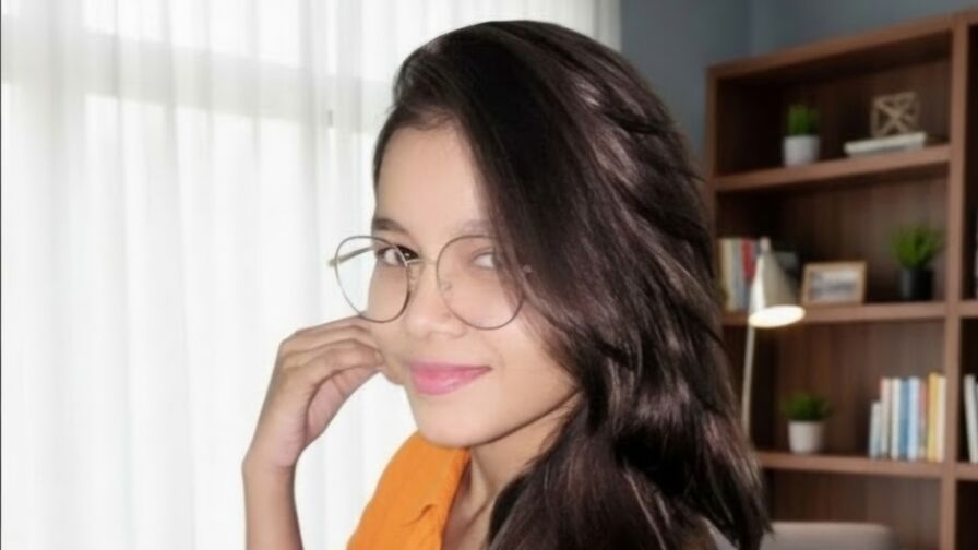 AdrianaReyez Porn Vip Show