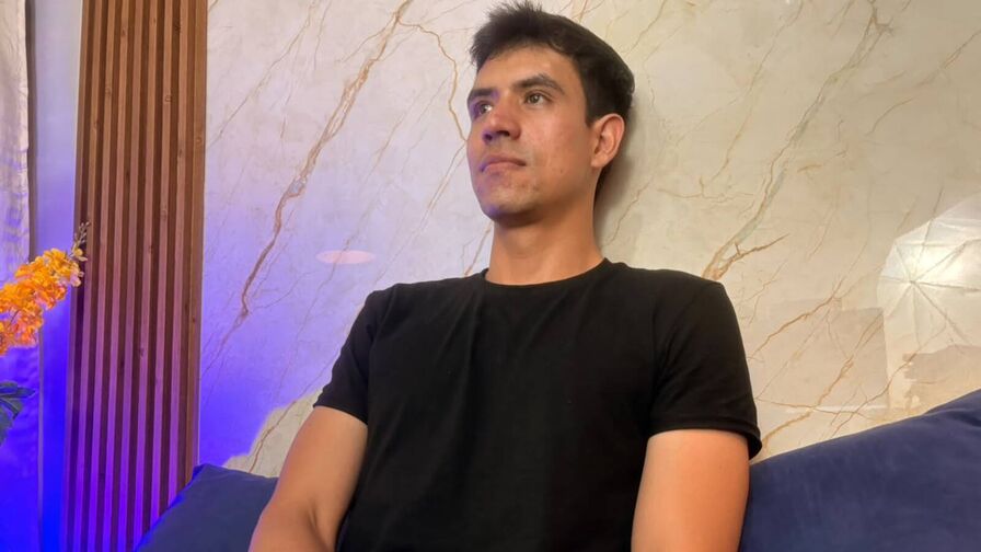 SantiNoel Live Sex Chat at GPX Cams