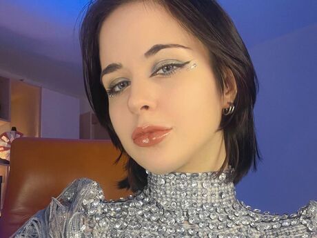 Chat with MollyPose