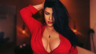 AdiraMaeven webcam