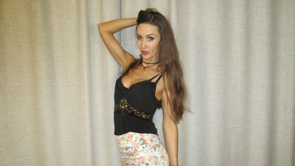 DanaPerez live cam model at LiveJasmin