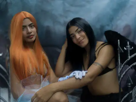 Chat with EmaandAnne