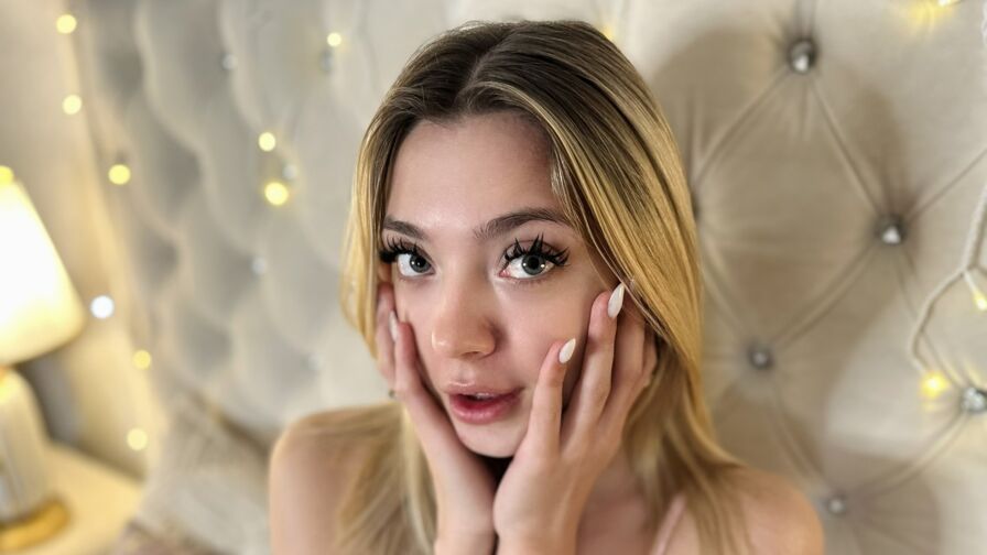 Start Anal Finger AmandaHarris