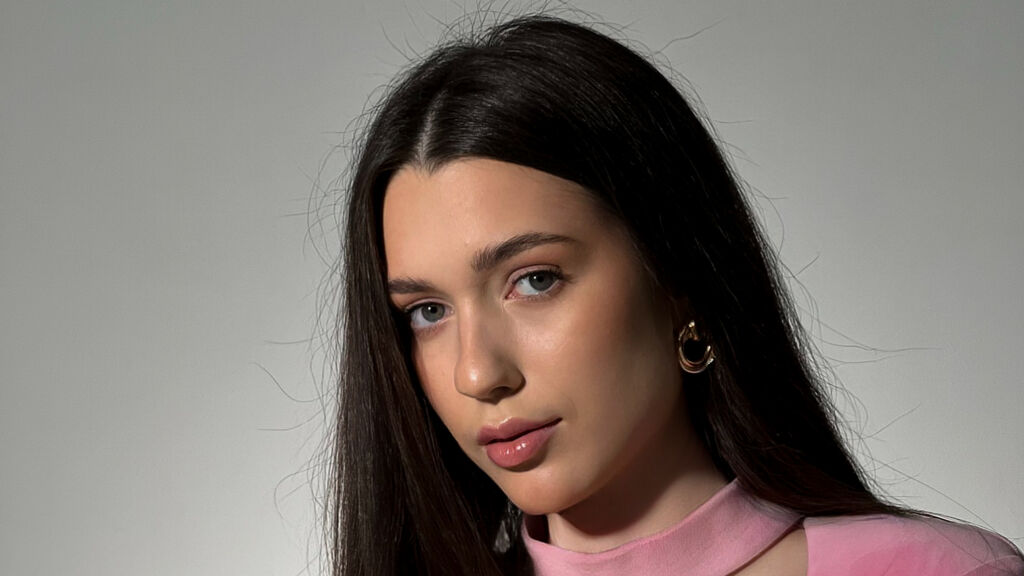 KatarinaMarina online on GirlsOfJasmin