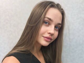 web chat SelinaStefanatos