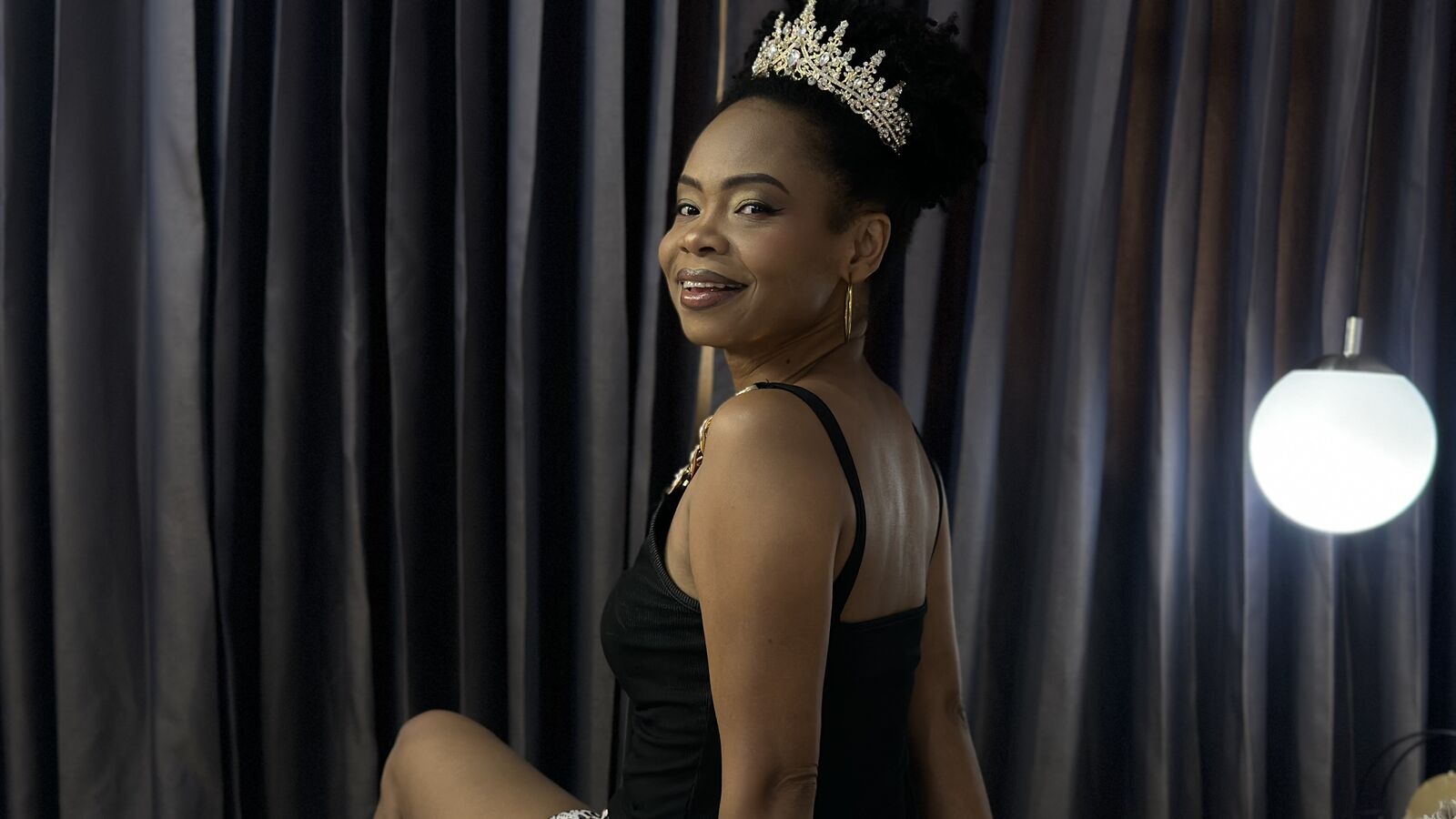ChantalGarner erotic portrait
