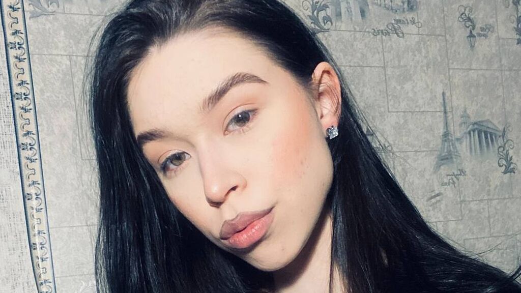 FalineHakes's profile from Jasmin at GirlsOfJasmin'