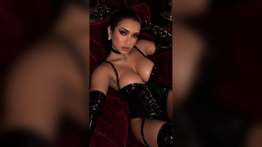 AlexandriaPierce – Male | Webcams Chicas