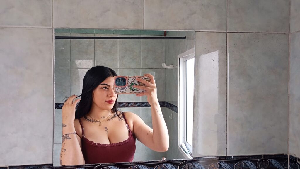 AbyLunay's profile from Jasmin at GirlsOfJasmin'