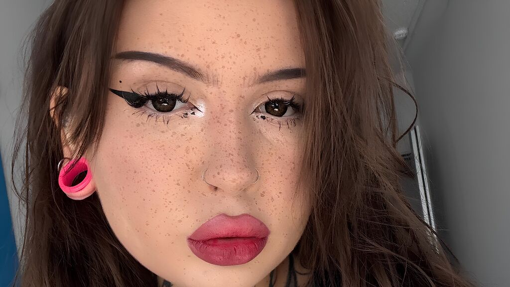 YasminBratz's profile from Jasmin at GirlsOfJasmin'