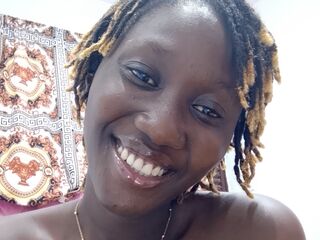adult camming CarisSusan