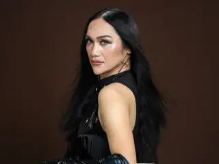 Show privé avec SheenaLopez