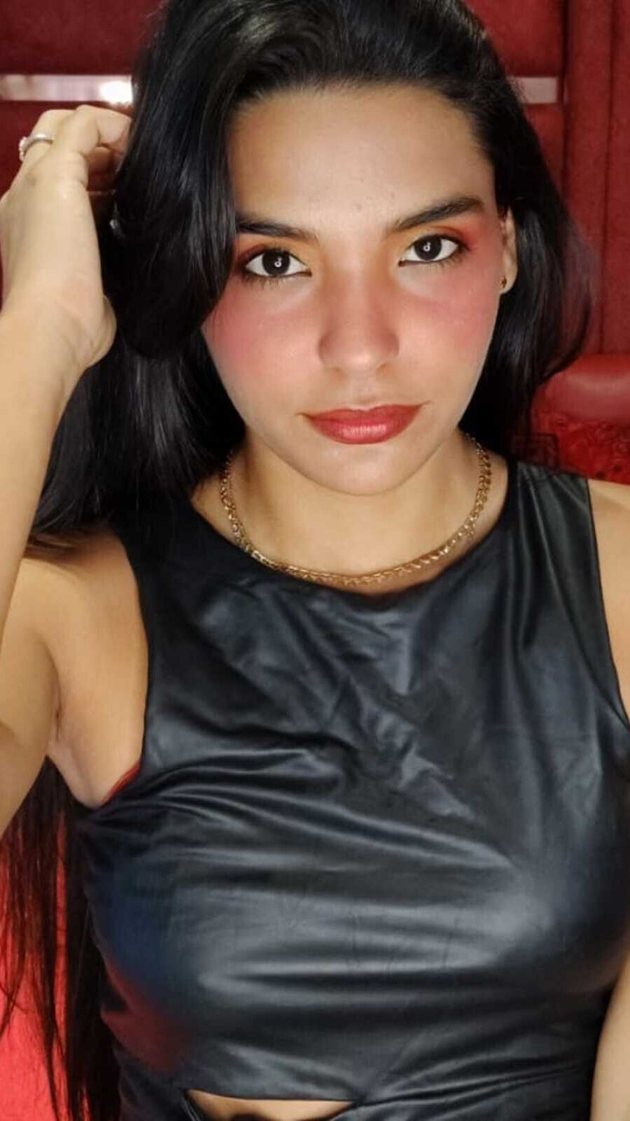 HeilenCuzz erotic portrait