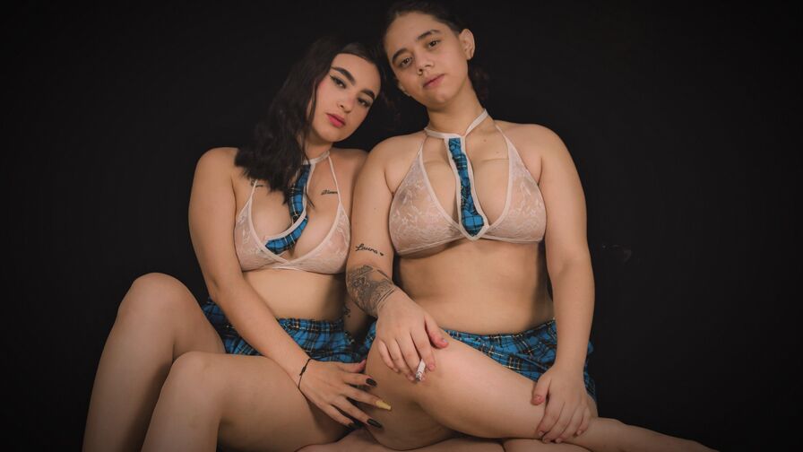Watch MiaAndHiann live on XXX Sex Lists