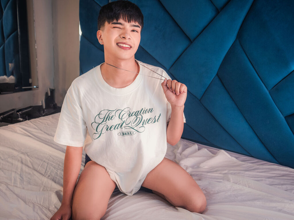 CesarColman LiveJasmin guy cam photo