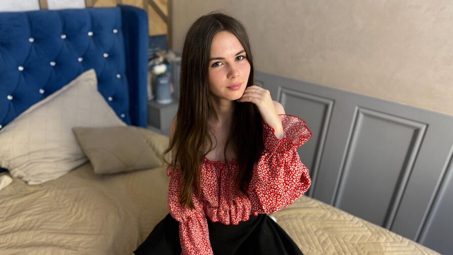 ThaliaCroft's Premium Pictures and Videos