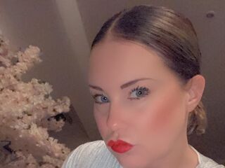 VIVO.webcam ZofiaGeek (39) MILF with normal breasts