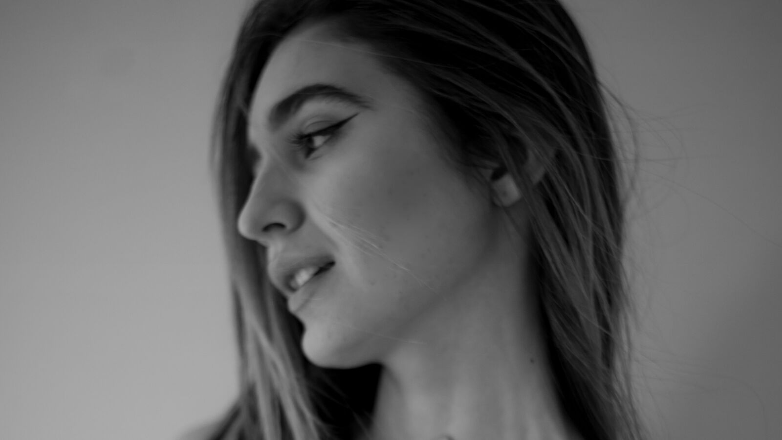 OliviaHardies erotic portrait