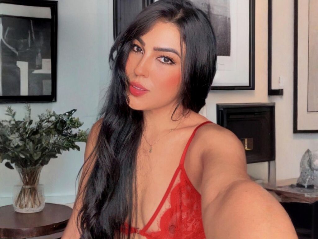ParisLiscani Nude
