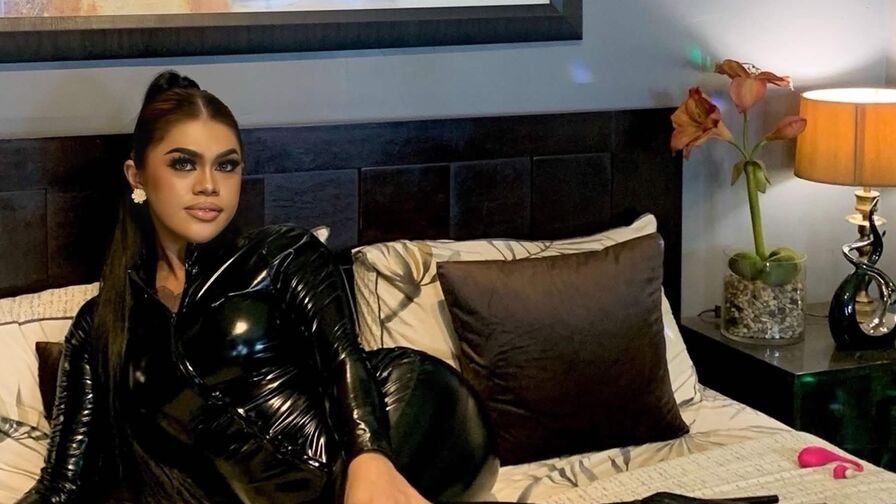 Private show with TrishaCohen