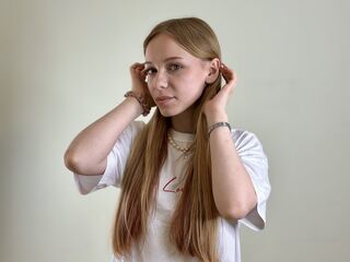 Profile of MaudBasil