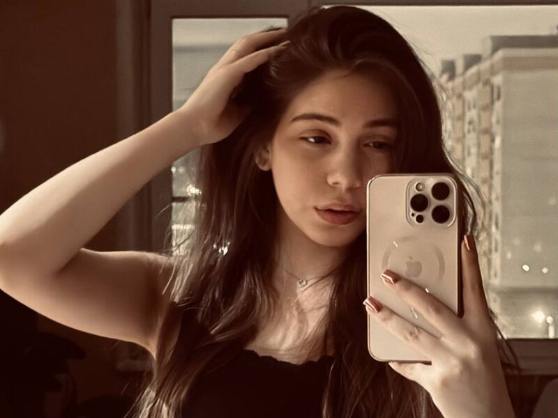 AlishiaCowlin