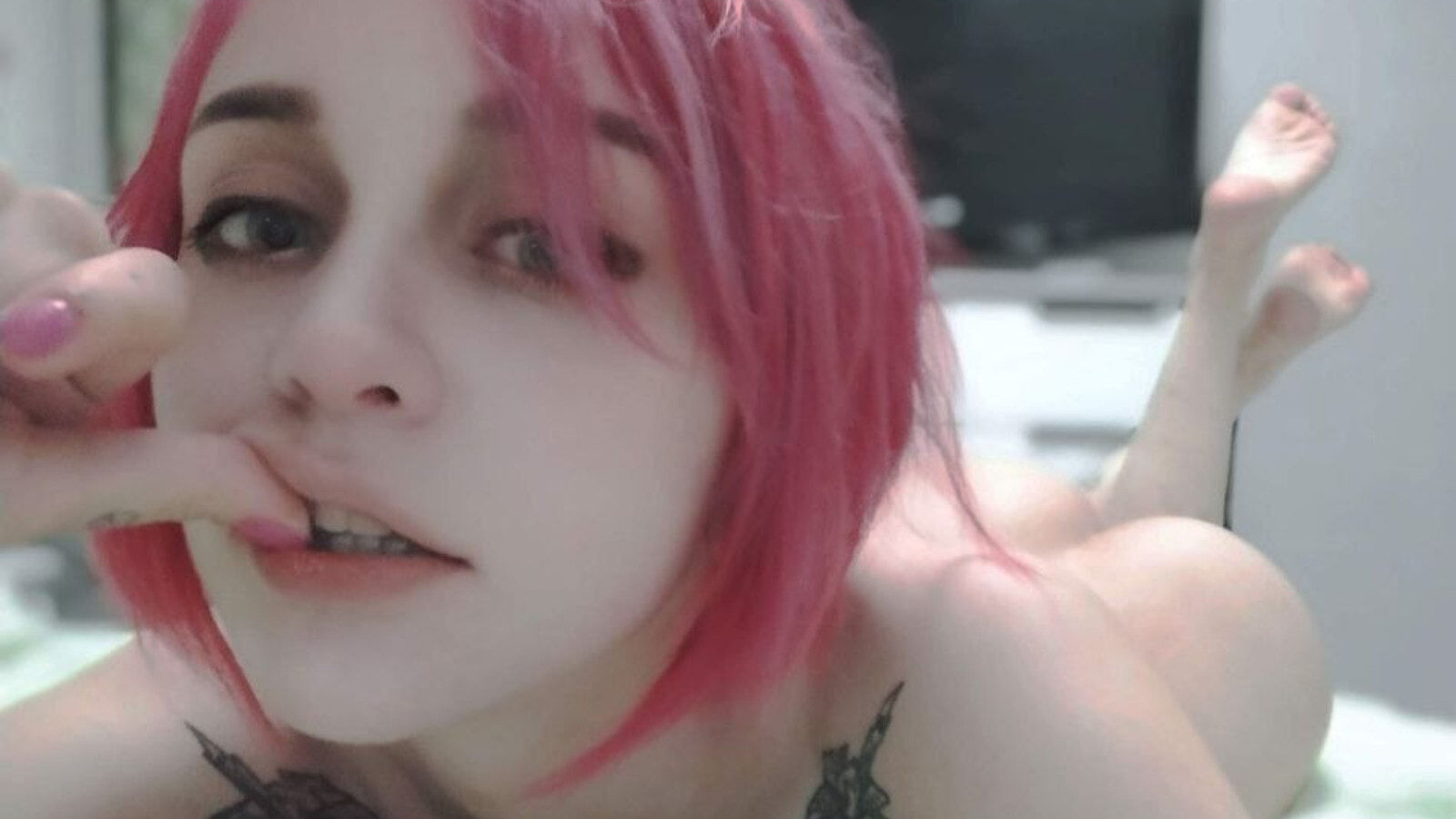 GloriaJim erotic portrait