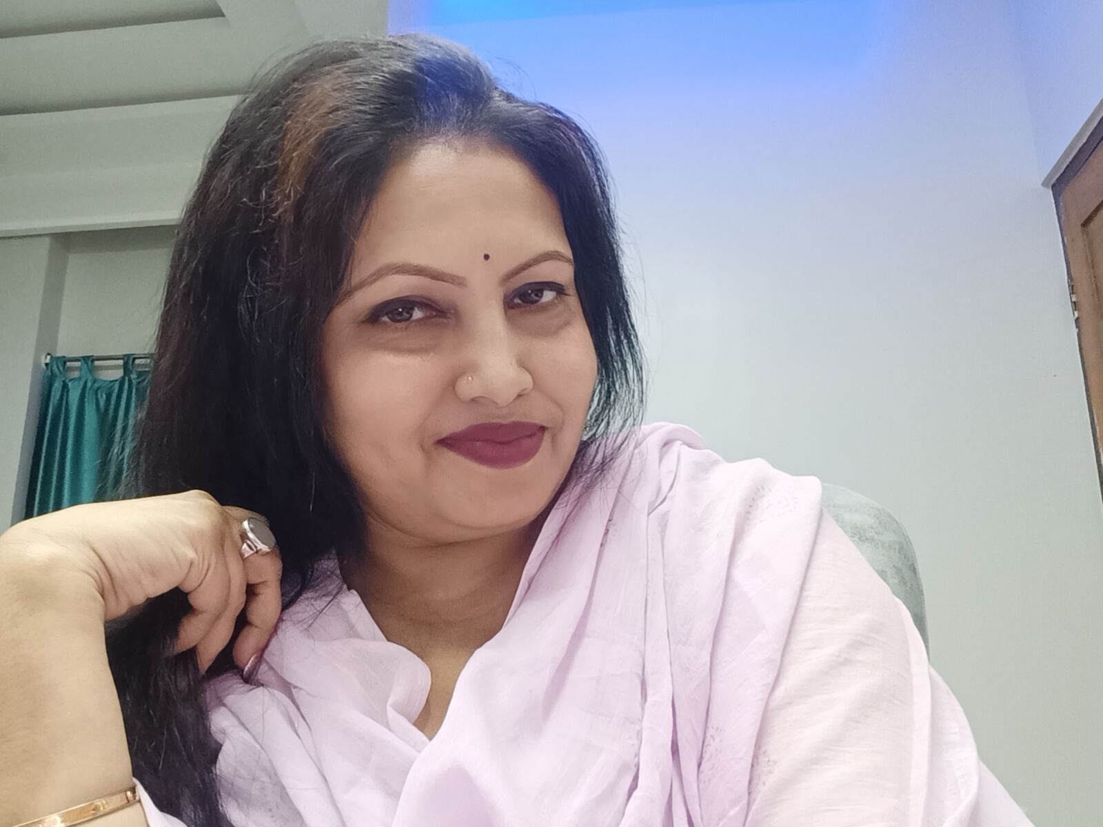 Live cam for ManishaJi
