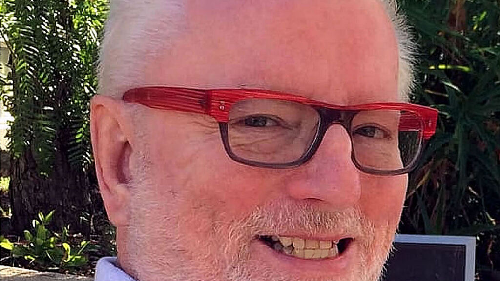 JamesGreyhound live cam model at LiveJasmin