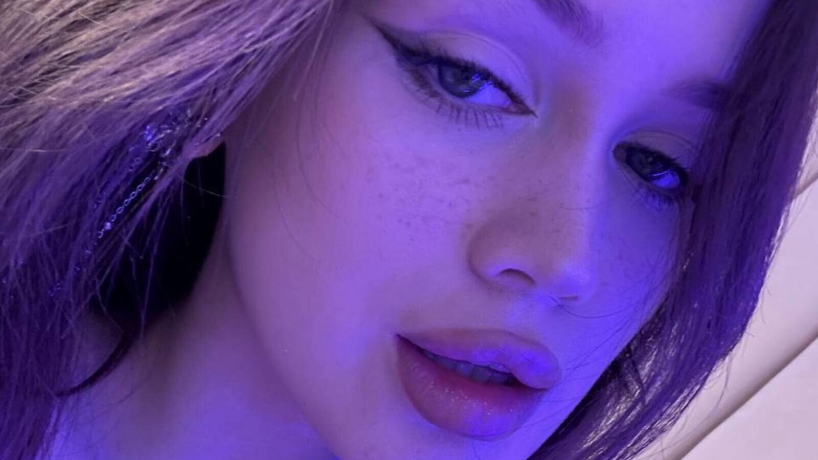 RemyJeffry erotic portrait