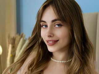 TessaTaylor's live cam