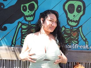 AstraINara live nude sexxx