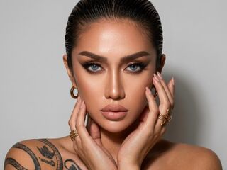 JulliaFakarat