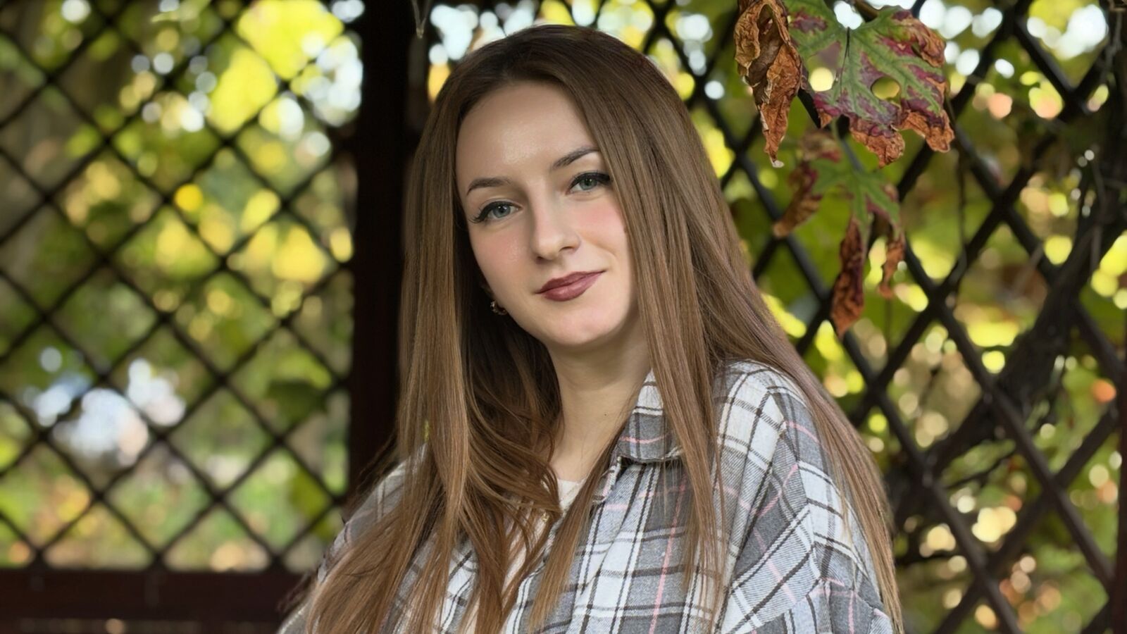 EmmaEmerys erotic portrait