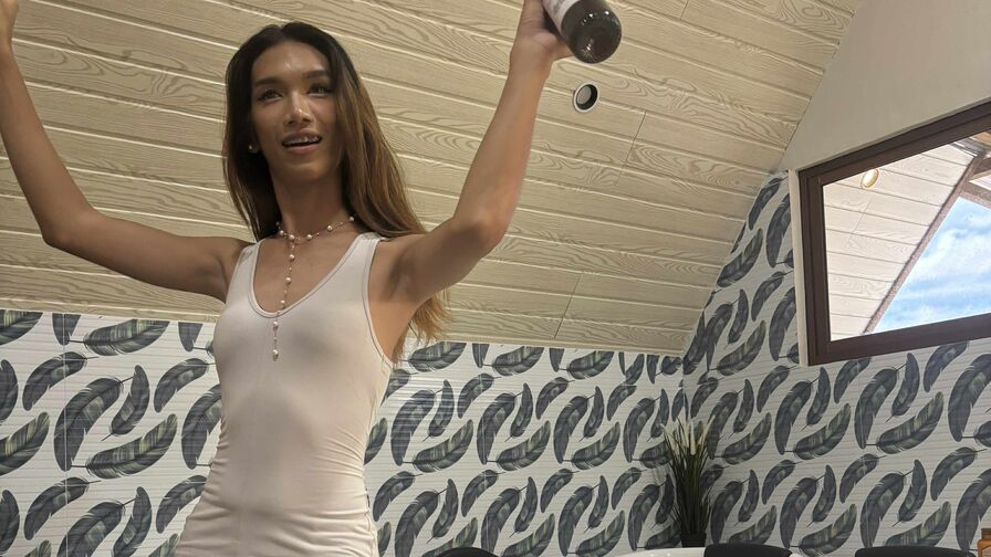 Join AubreyHansley’s Live Webcam Show