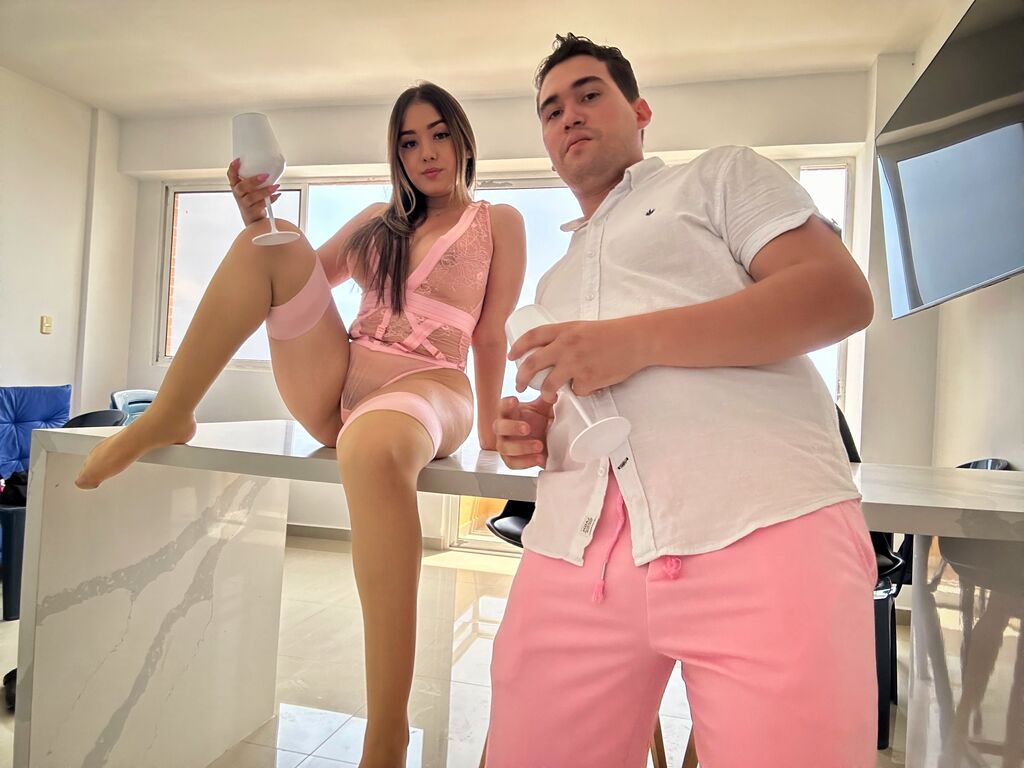 HannaandNico webcam show