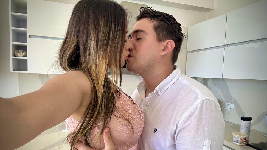 Join HannaandNico’s Live Webcam Show