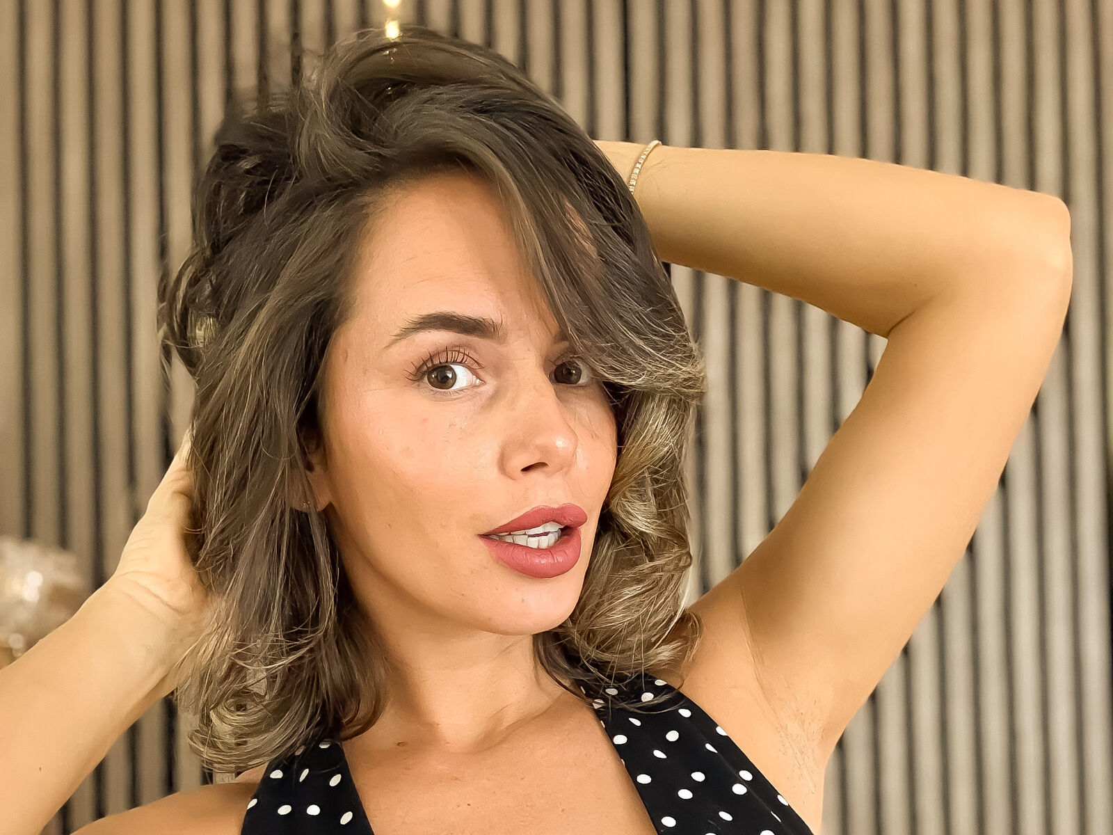 Live cam for RachelVixen