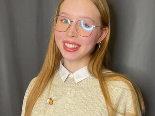 RomanaGuethle Porn Show