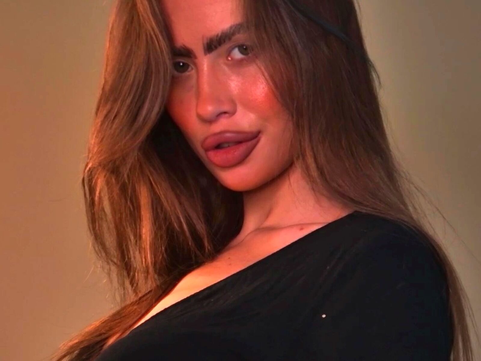 Live cam for AmandaRiver
