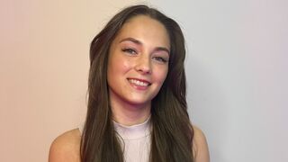HenriettaGrundy webcam