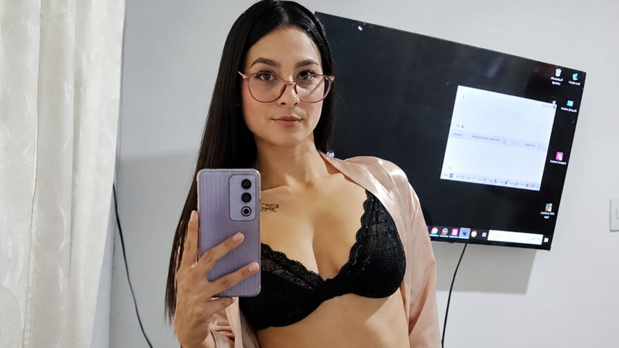 ScarletRushcai webcam show