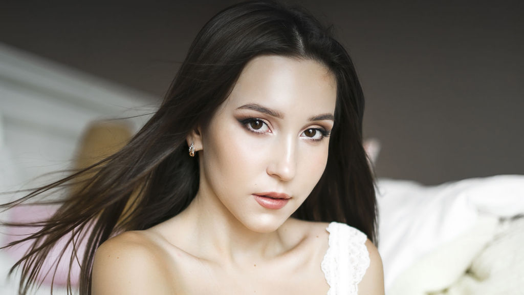 Live Chat with HelenaMacey on LiveJasmin